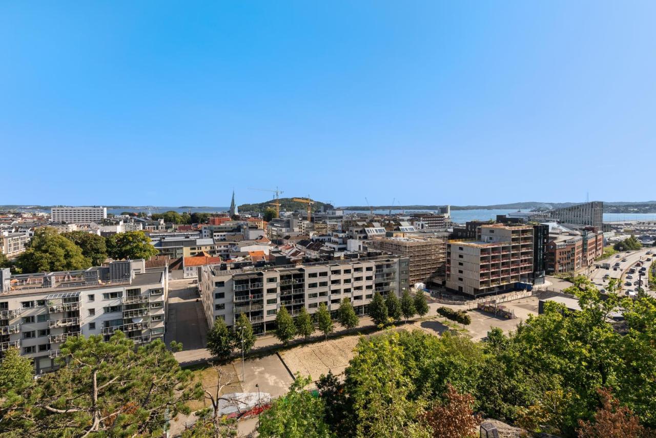 Ny Og Sentral Leilighet Kristiansand Exteriör bild
